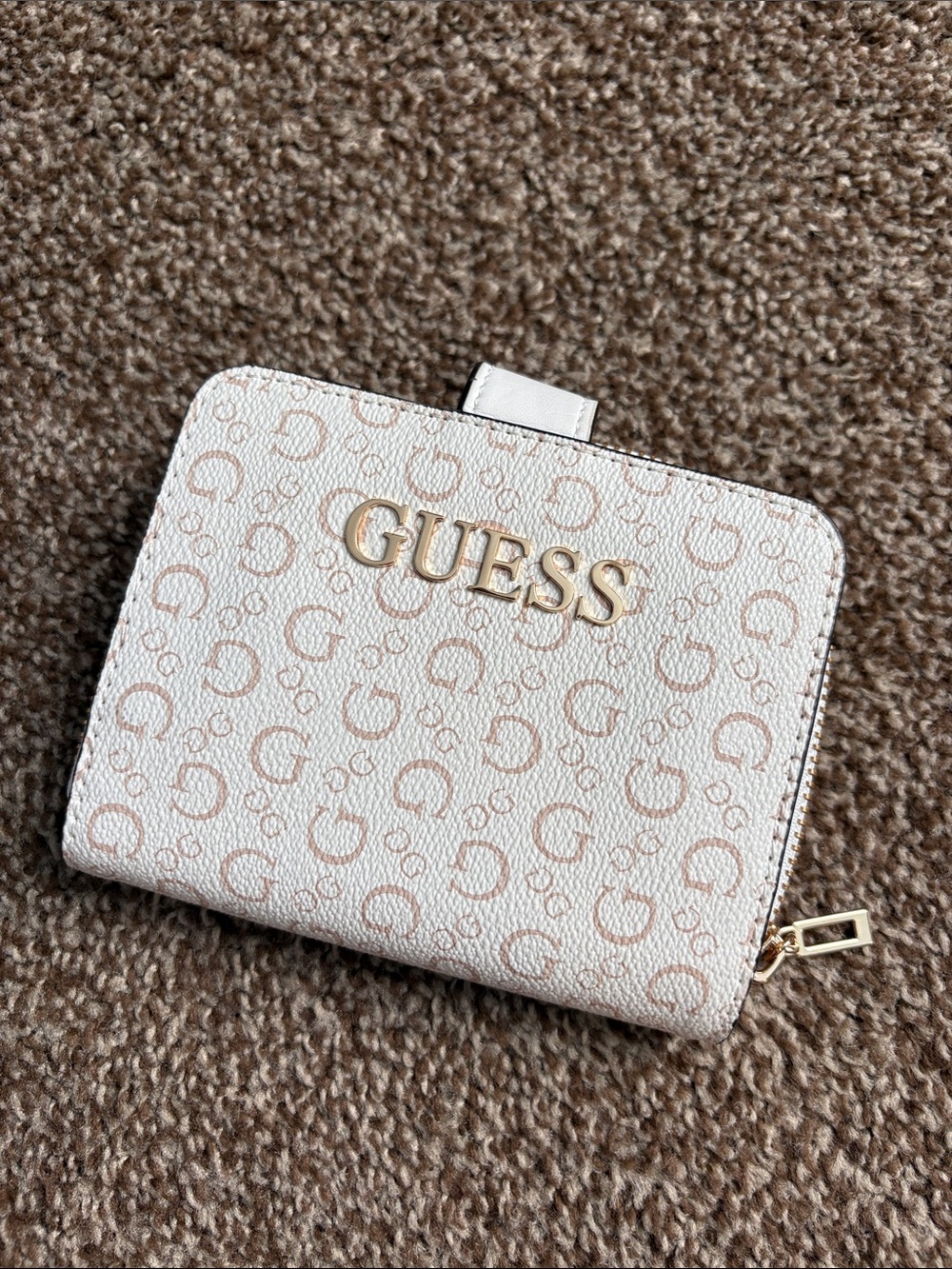 GUESS Cream Logo Compact Zip Wallet with Gold Hardware